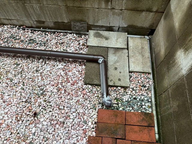 仙台市若林区-劣化した竪樋の現地調査