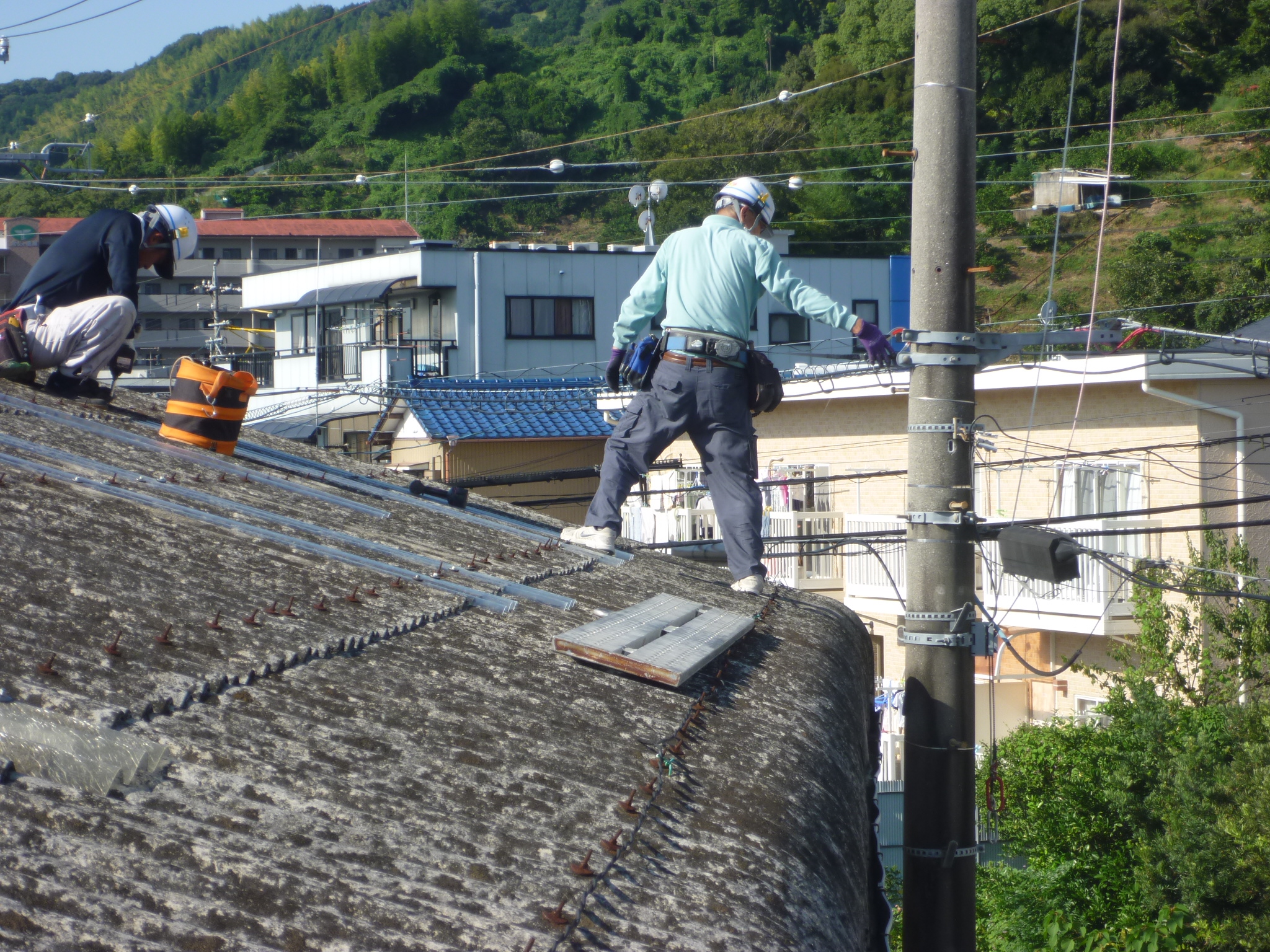 倉庫スレート屋根雨漏り修繕工事