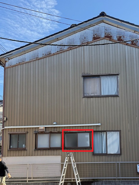 洗面所から雨漏り