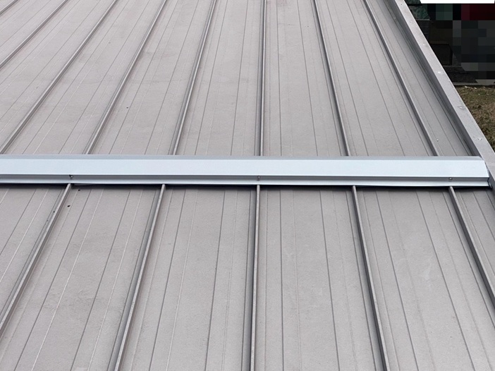 棟板金の交換工事　施工完了です✨