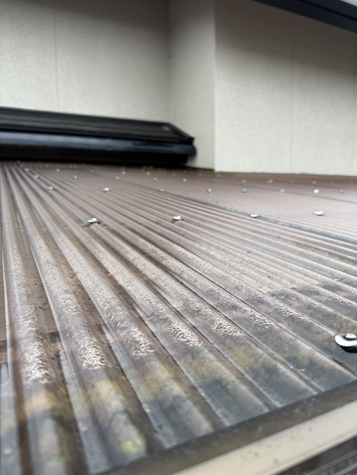 ポリカ波板劣化