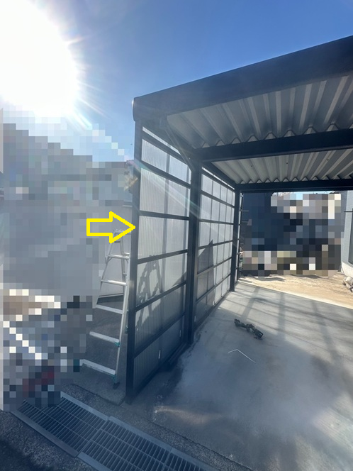 パネルのフレームをはずす