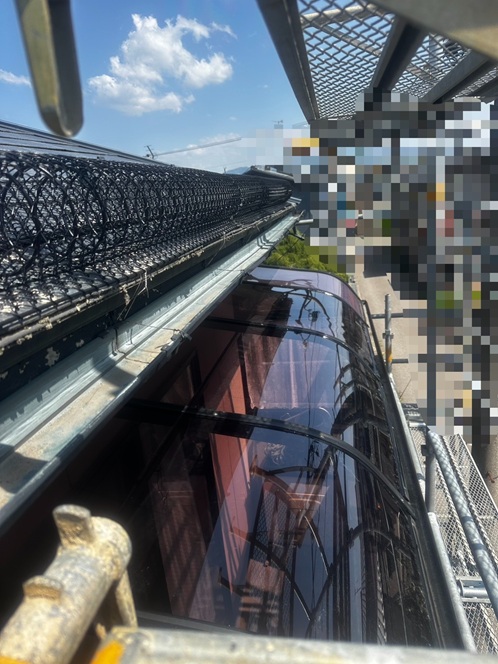 サンルーム屋根パネル交換とゆきもちくん設置