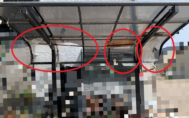 片流れカーポート　屋根パネル　割れ　施工前