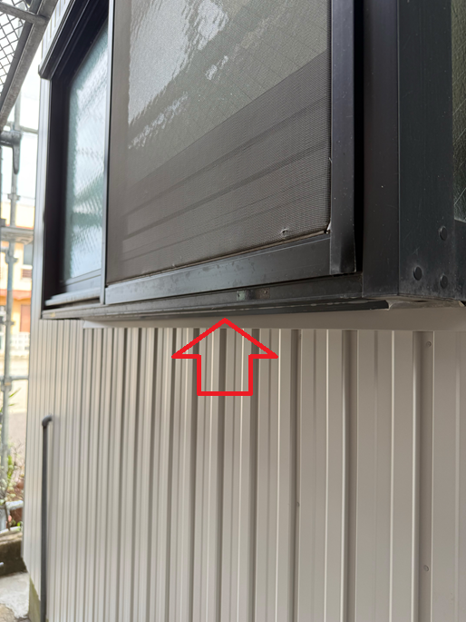 SGLガルバリウム鋼板を釘で固定