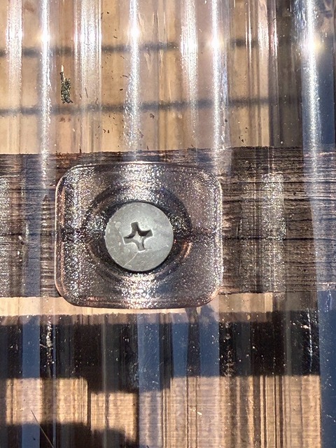 カーポート屋根　張替え　ビス