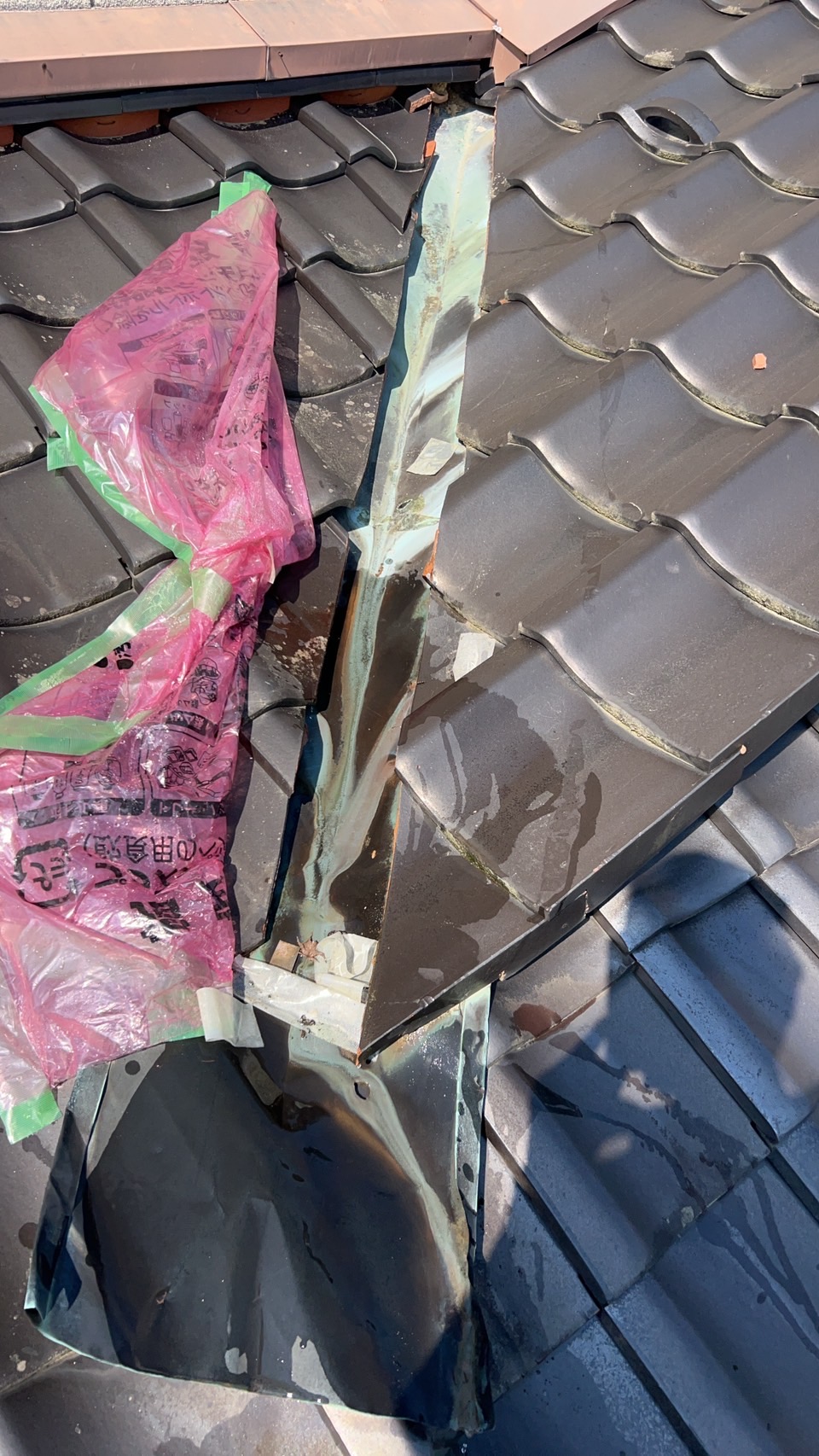 谷板金の雨漏り