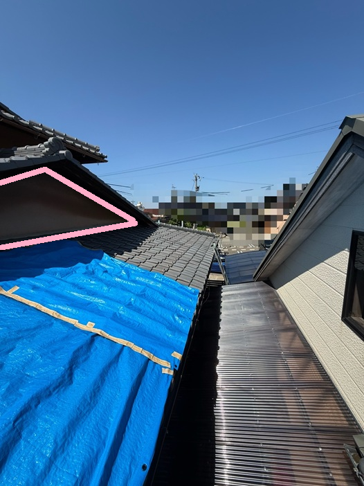 コチラの外壁も傷んでいました