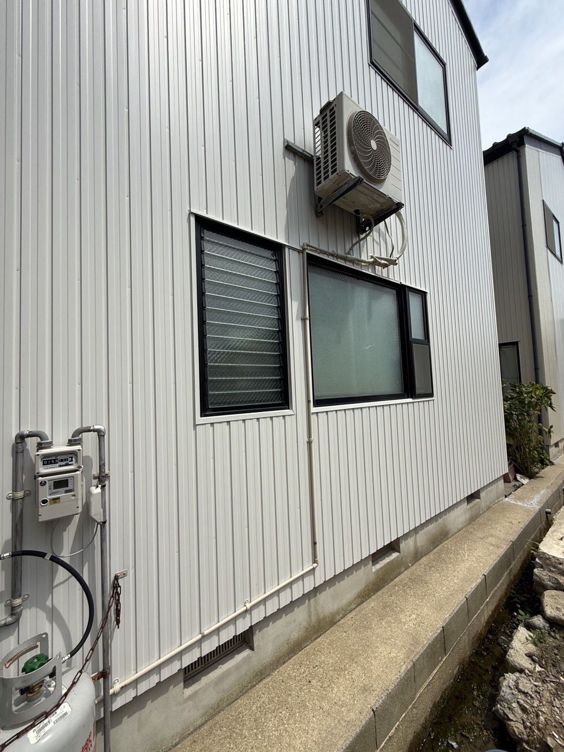 外壁カバー工事施工完了