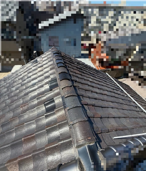 雨漏りしていた箇所の上の屋根