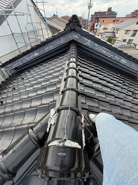瓦 棟ズレ 漆喰剥がれ 棟積み直し 施工前