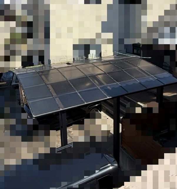 カーポート　屋根パネル　割れとたわみ