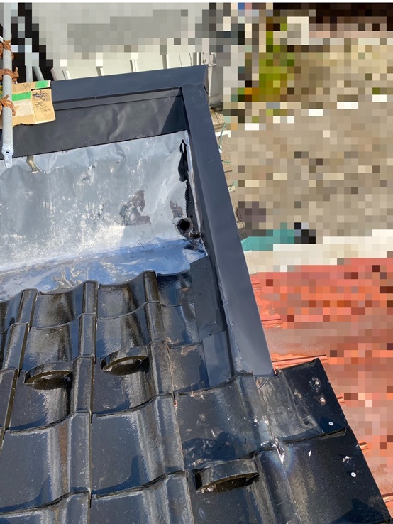 谷板金笠木水切りの交換