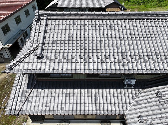屋根面と棟の点検