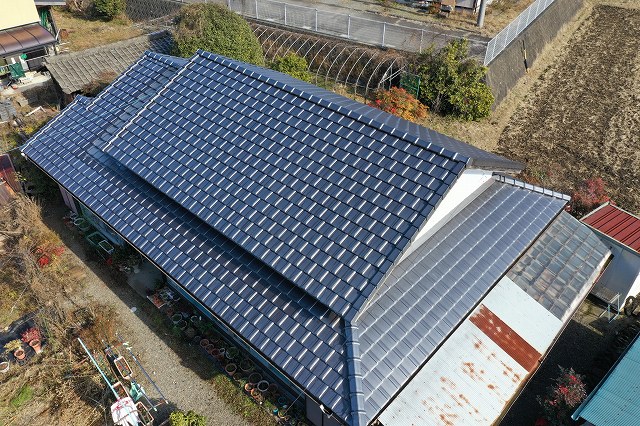 葺き替え後の屋根