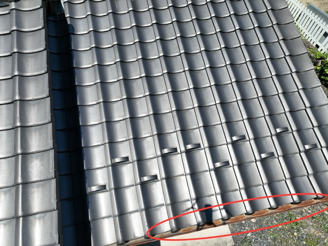 樋がさびている