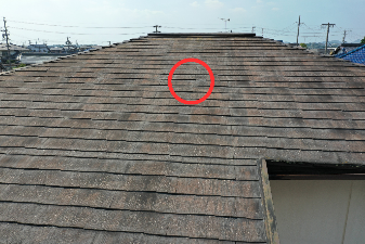 上から見た屋根の写真