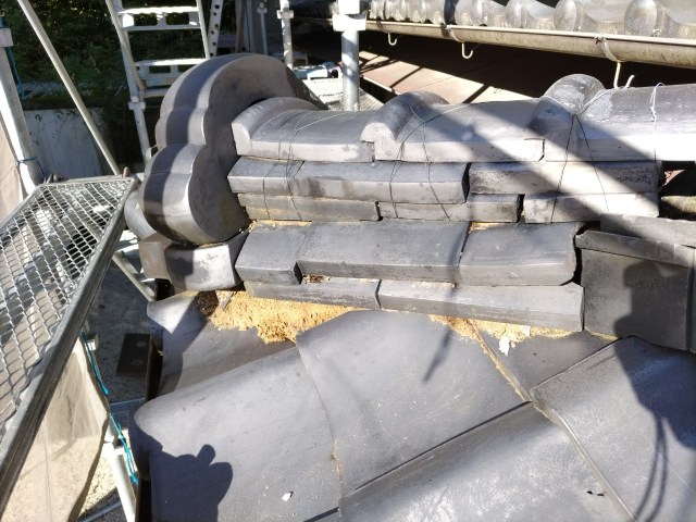 瑞浪市　釜戸町　棟のずれ