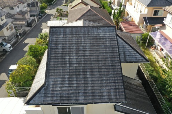 上から見た屋根の写真