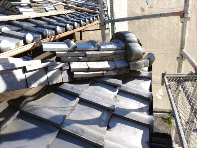 瑞浪市　釜戸町　棟のずれ