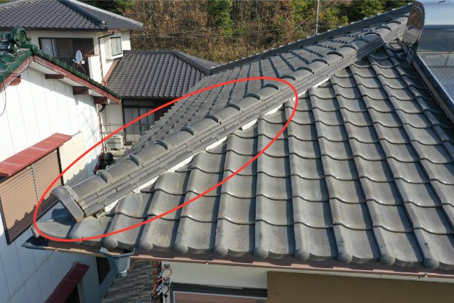 瀬戸市　上から見た屋根の写真