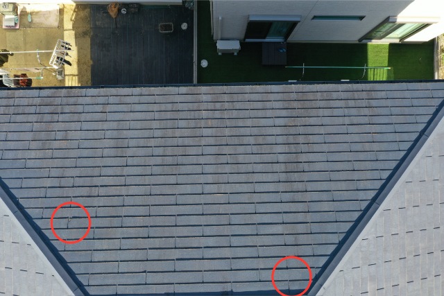 瀬戸市　瓦にひび