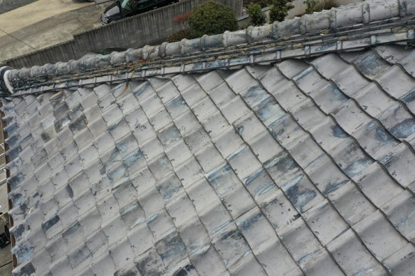 上から見た屋根の写真