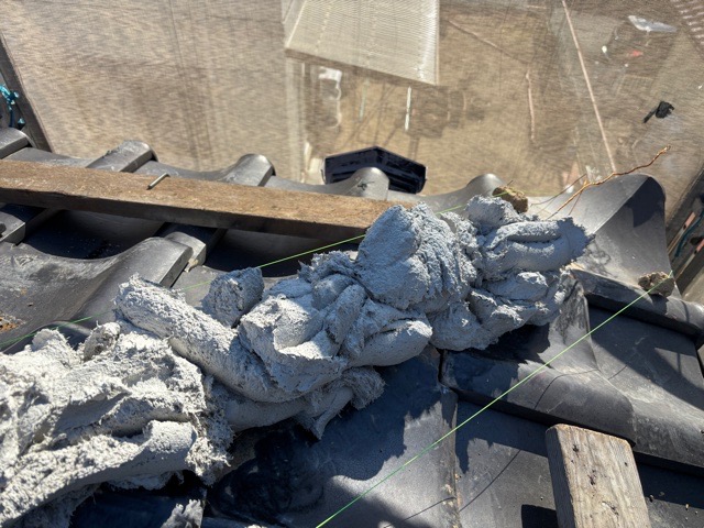 棟の土台となる南蛮漆喰