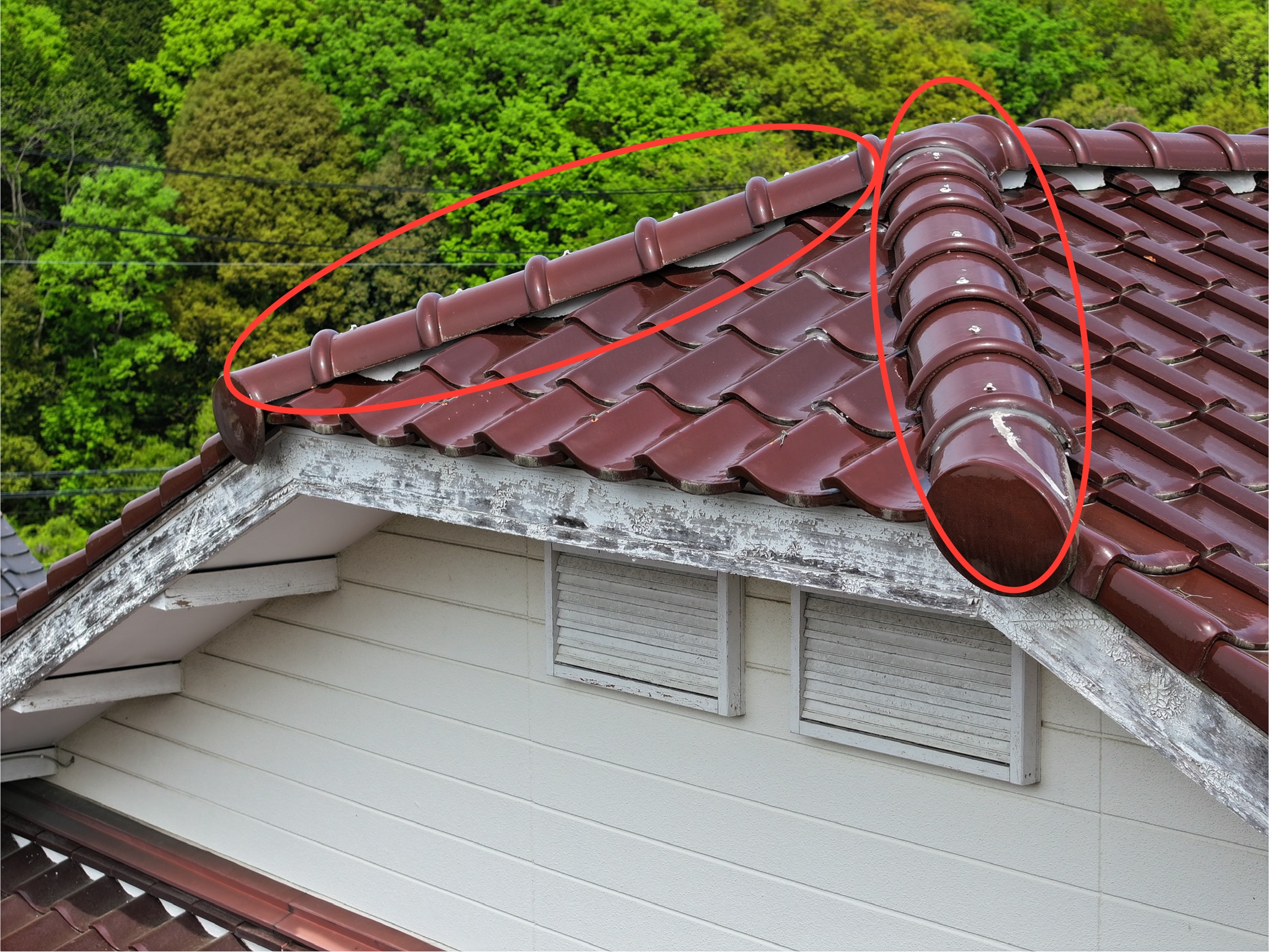 棟のズレている写真