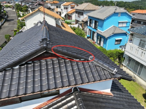 多治見市　瓦の浮き