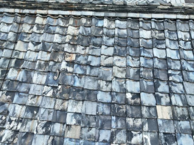 瀬戸市　上から見た屋根の写真