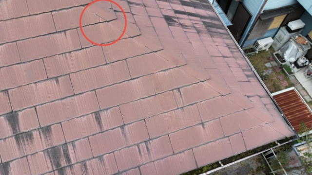 多治見市　瓦のずれ