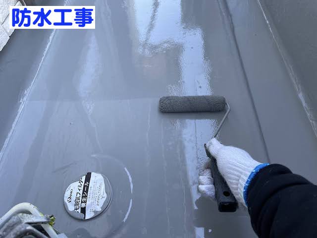 小山市　【令和8年4月】シンナー不足で塗装や防水工事に影響　ベランダ防水工事の写真