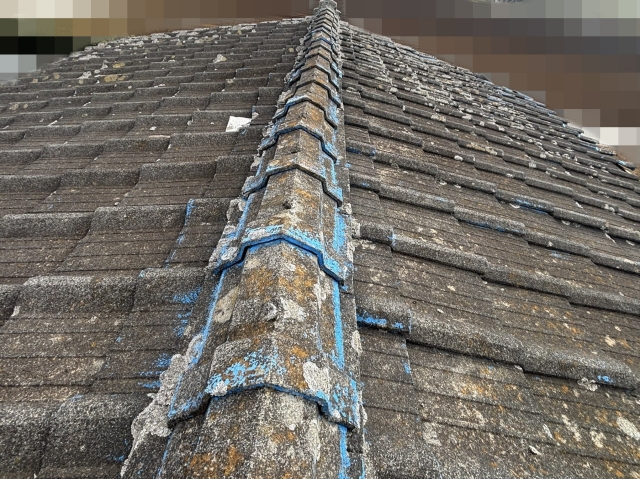 ズレて歪んだ棟部