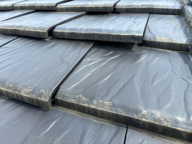 瓦の全数釘打ちは現在は義務化されています