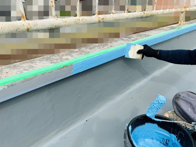 ウレタン防水材を塗布2