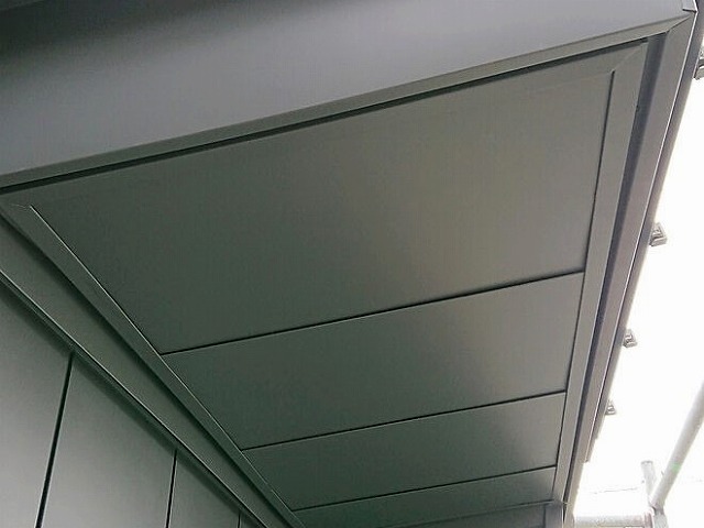 金属板（ガルバリウム鋼板など）