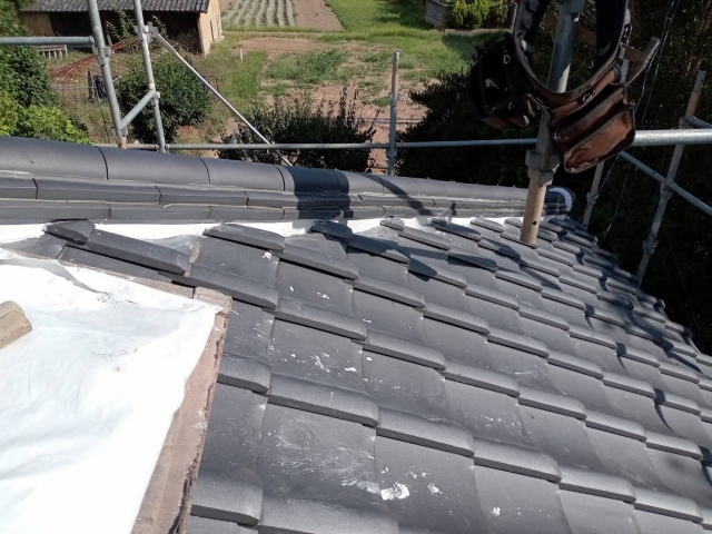 新しい漆喰を詰め直し2