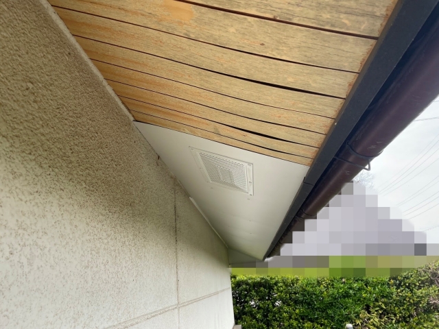 ガルバリウム鋼板による軒天増し張り1