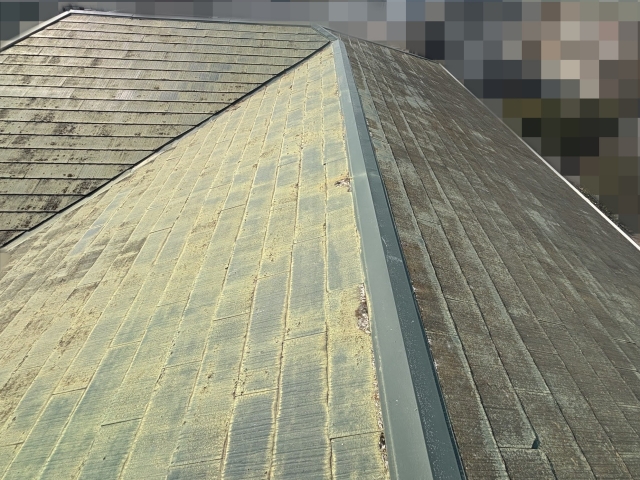 築35年を過ぎたスレート屋根は屋根カバー工法が適切と判断