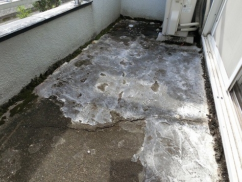 ベランダ防水の劣化症状を紹介