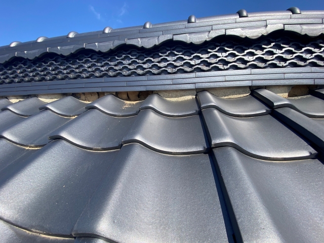 経年劣化による漆喰のひび割れや剥離