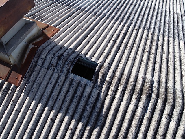 加古川市　工場　スレート屋根　アスベスト含有