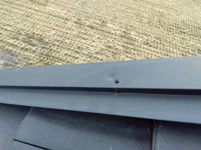 姫路市　ケラバ板金のへこみ