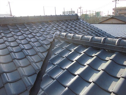 加古川市 谷板金修理 完成後の大屋根