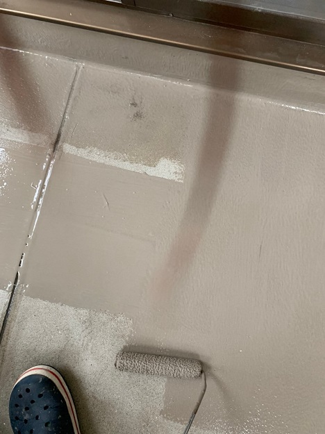 高砂市　ベランダ防水工事　防水材塗膜の厚み