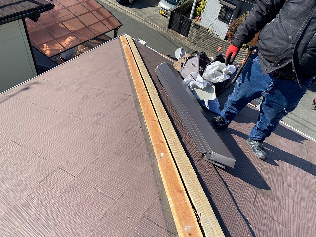 加古川市　棟板金　下地　新設　施工中