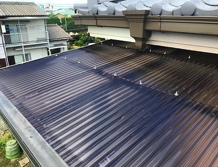 加古川市　波板工事　仕上げ2