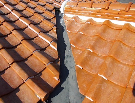 加古川市　谷板金交換　上流側の仕上がりを確認