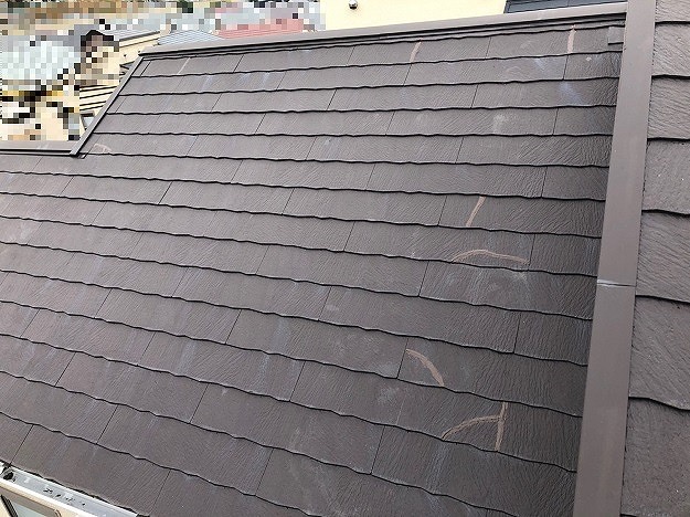 神戸市　屋根補修、屋根材　カラーひび割れ　屋根全景